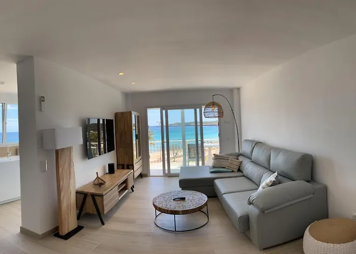 Sea Club Apartments