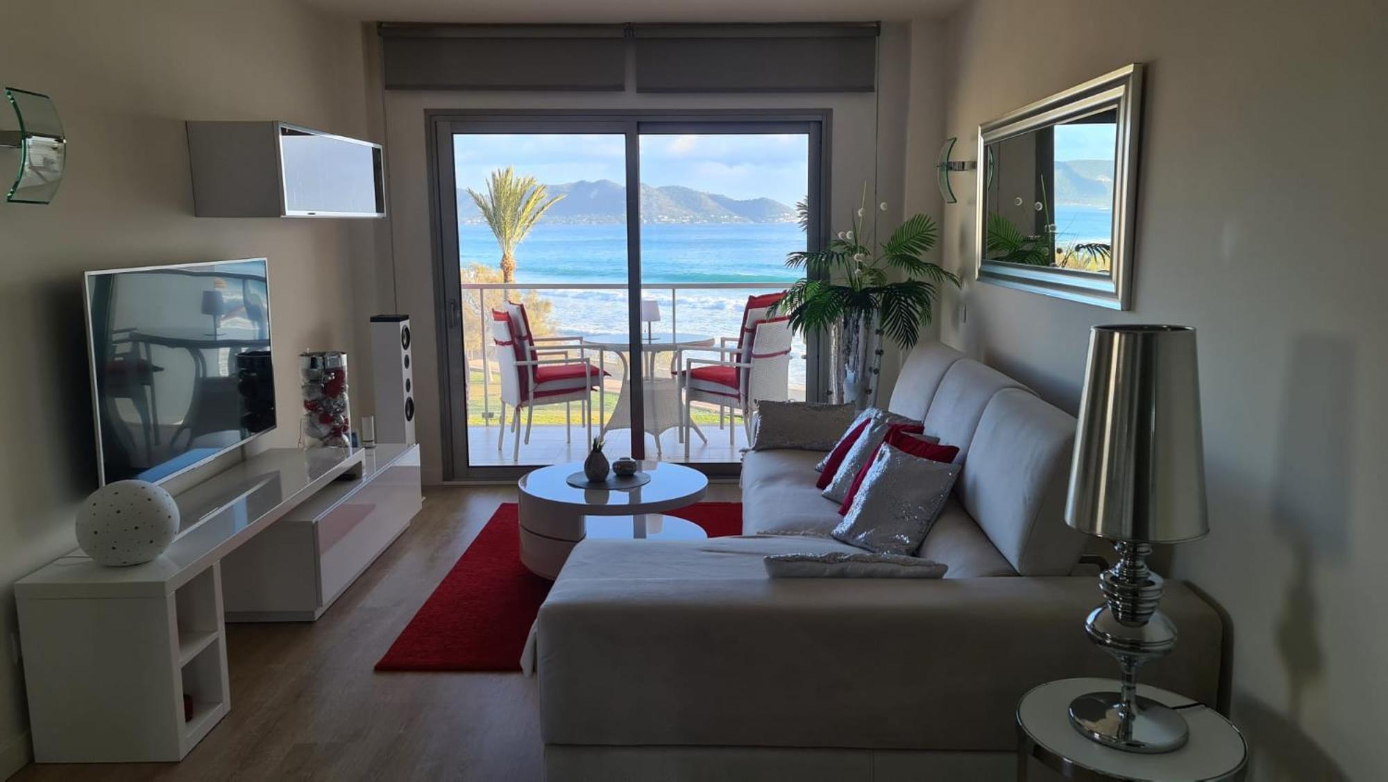 Sea Club Apartment *